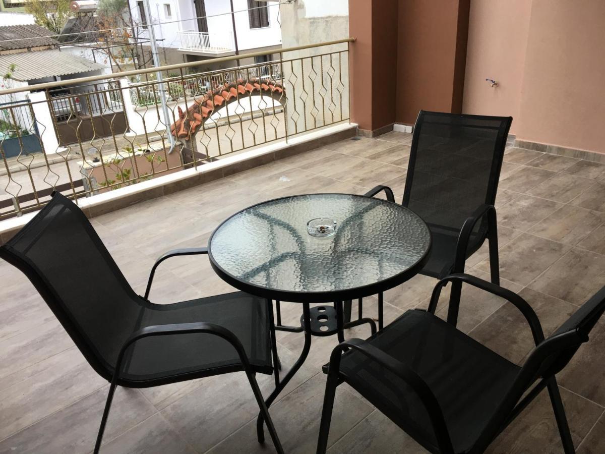 Archontiko Kirfis In Desfina Apart otel Dış mekan fotoğraf