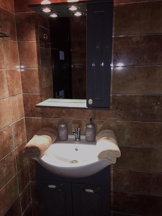 Archontiko Kirfis In Desfina Apart otel Dış mekan fotoğraf